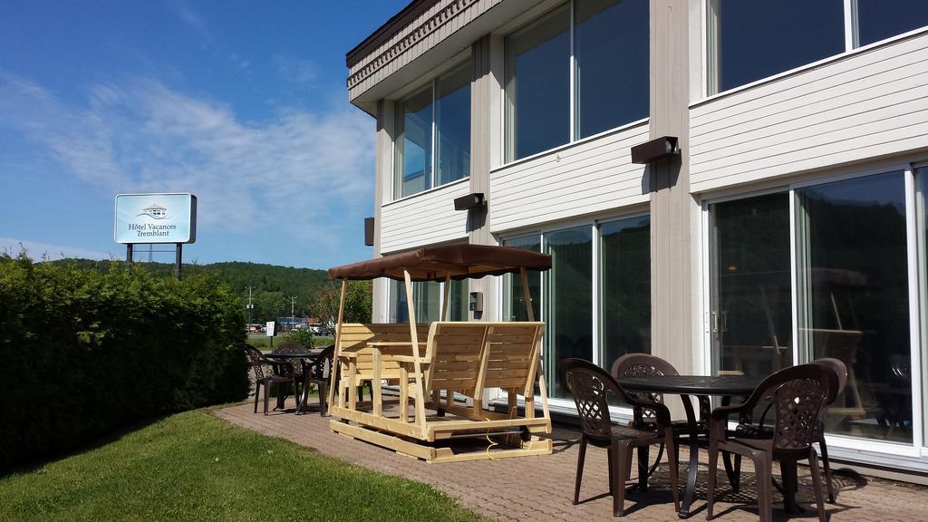 מונט טרמבלאנט Hotel Vacances Tremblant מראה חיצוני תמונה